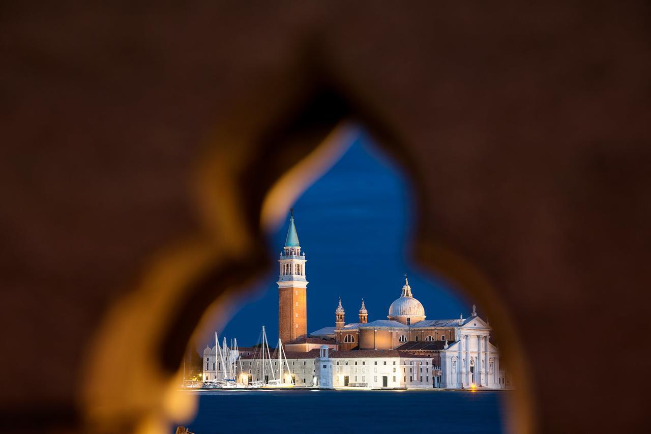 San Polo Near Rialto Fish Market Венеция Экстерьер фото